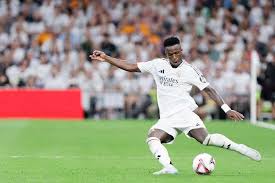 也彰显了中 也彰显了中